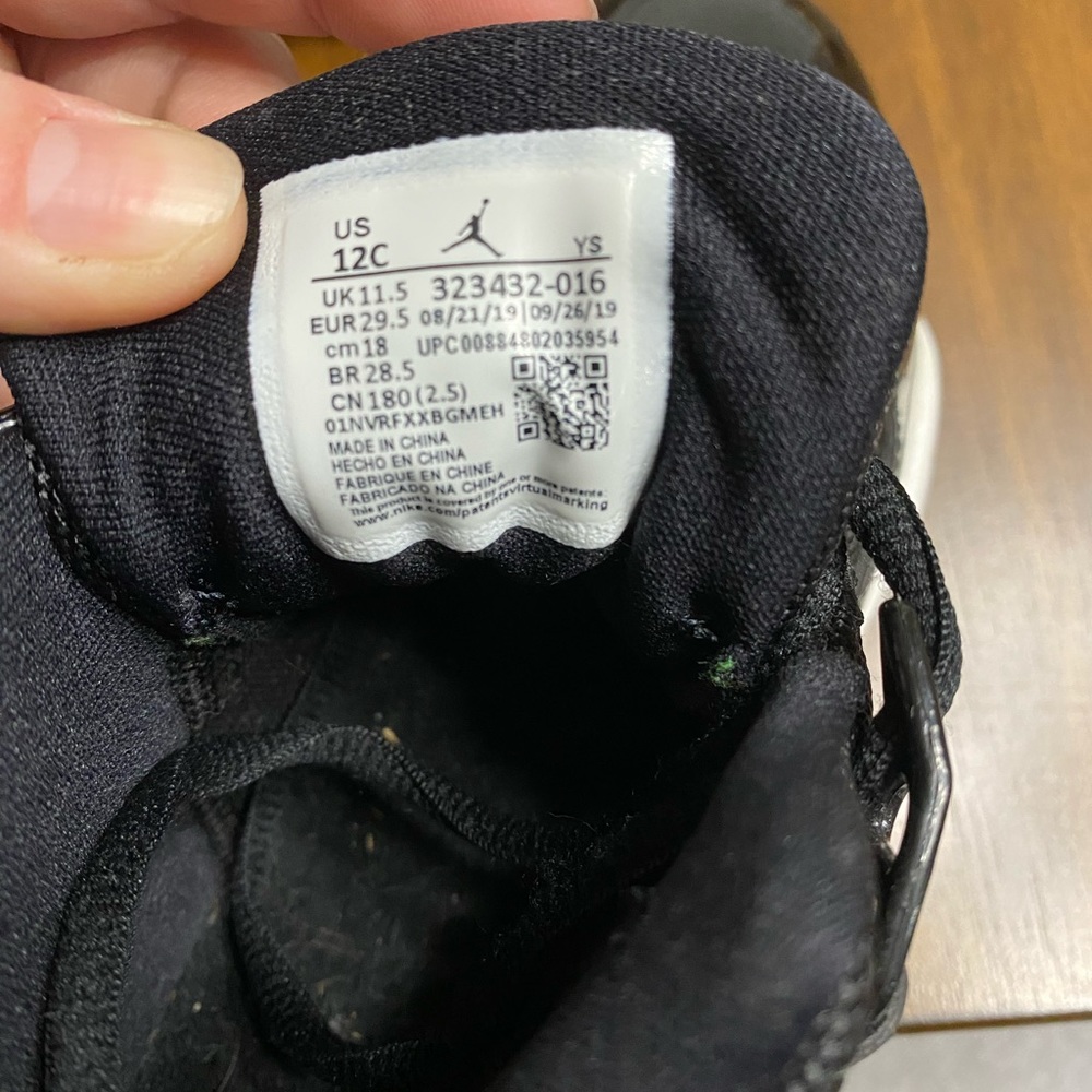 Jordan 6 Rings - Picture 4 of 4